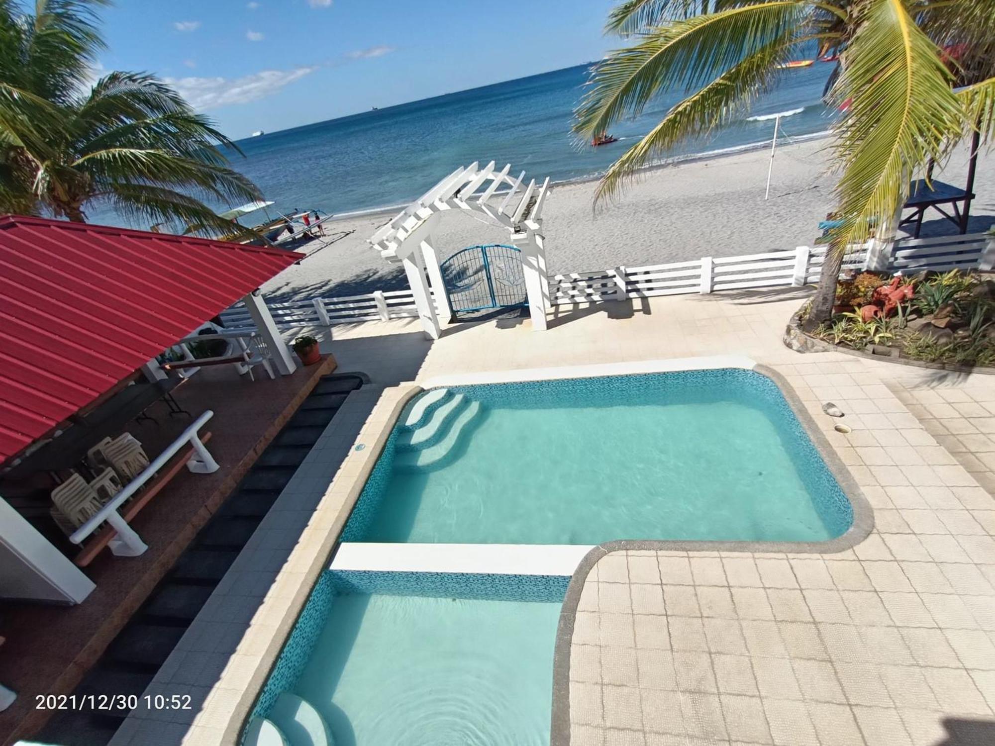 Phi-Phi Beach Resorts & Hotel Morong  Bagian luar foto