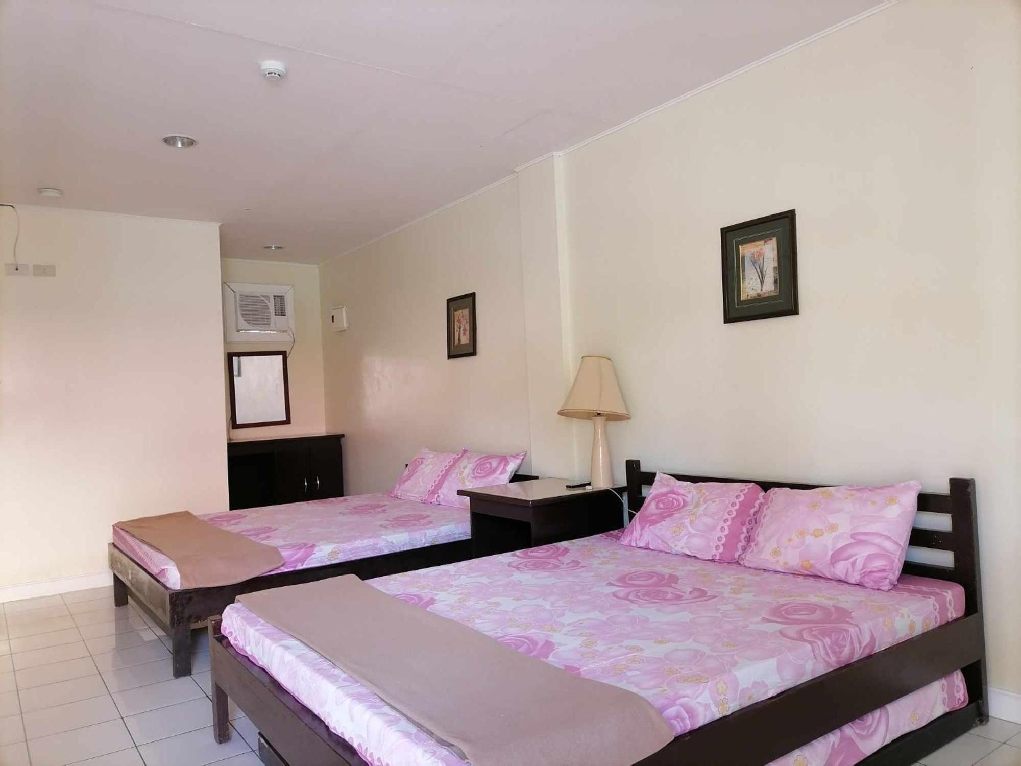Phi-Phi Beach Resorts & Hotel Morong  Bagian luar foto