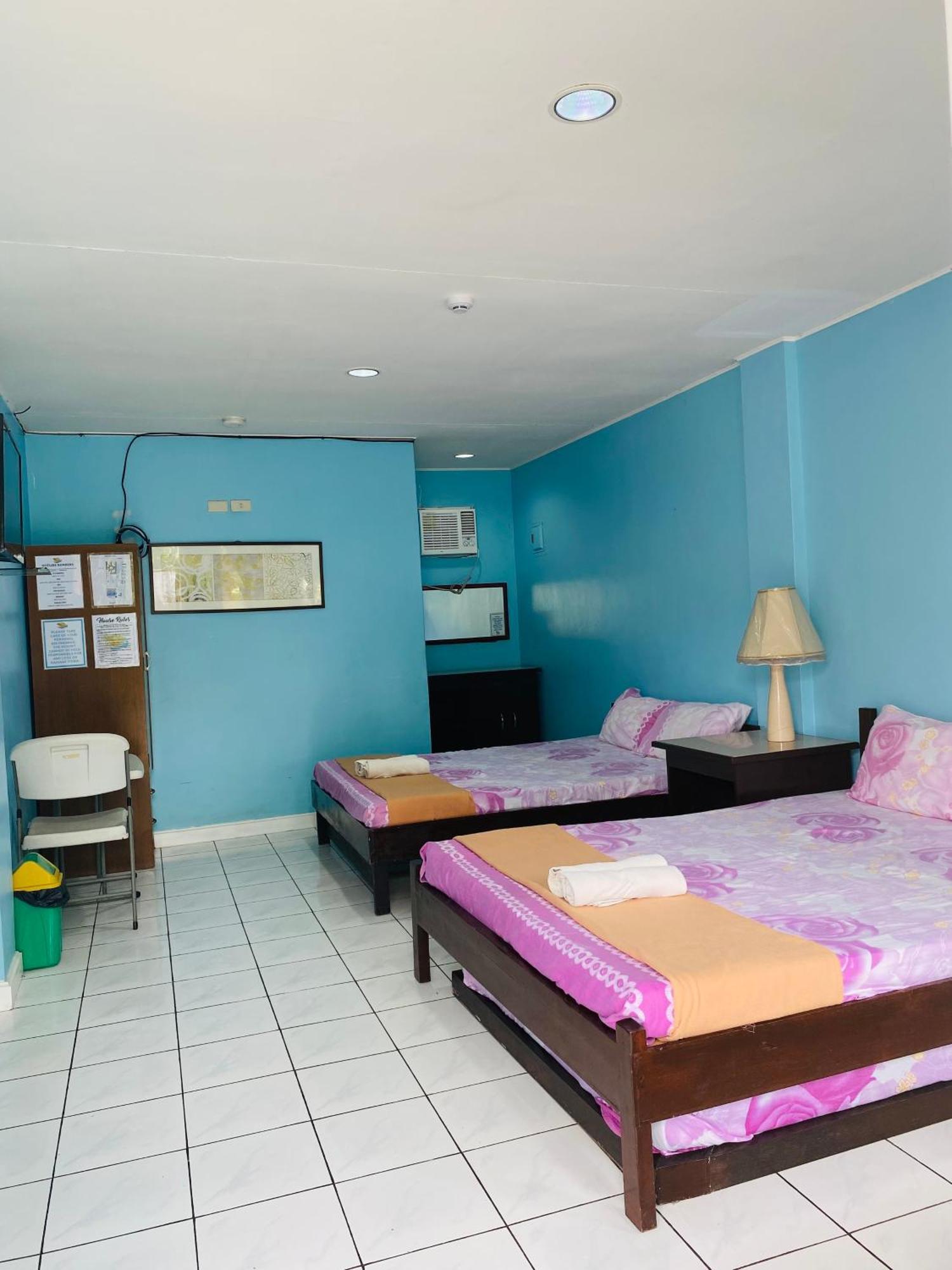 Phi-Phi Beach Resorts & Hotel Morong  Bagian luar foto